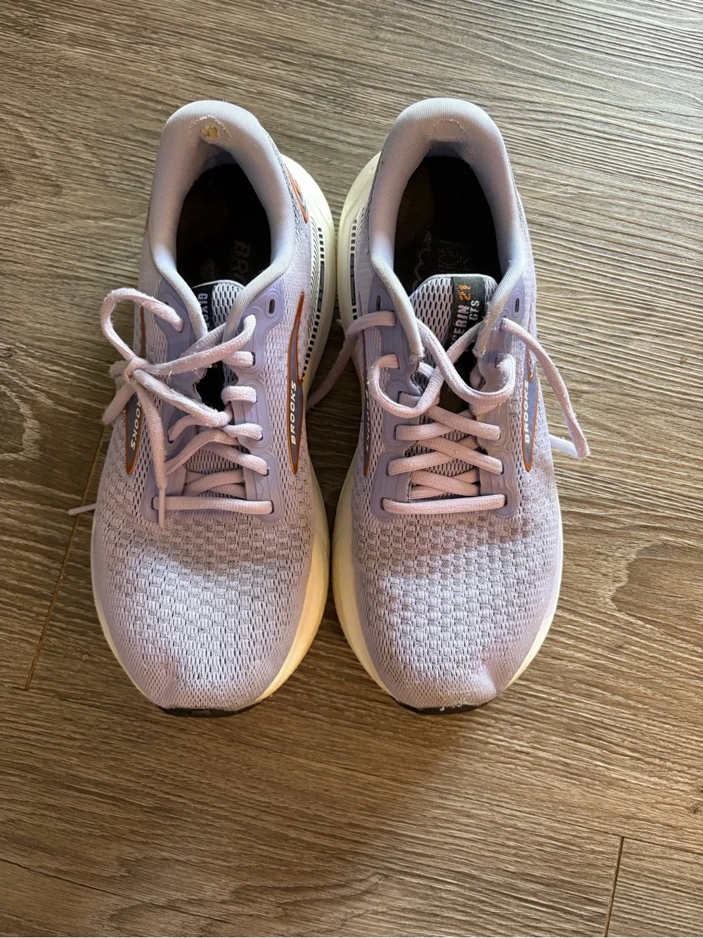 Brooks Glycerin 22 GTS Lavender Running Sneakers